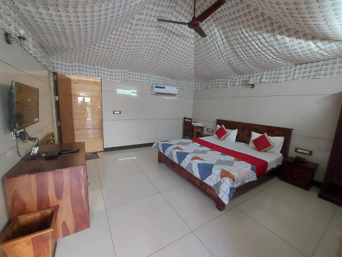 Bharat Lake view Resort Udaipur