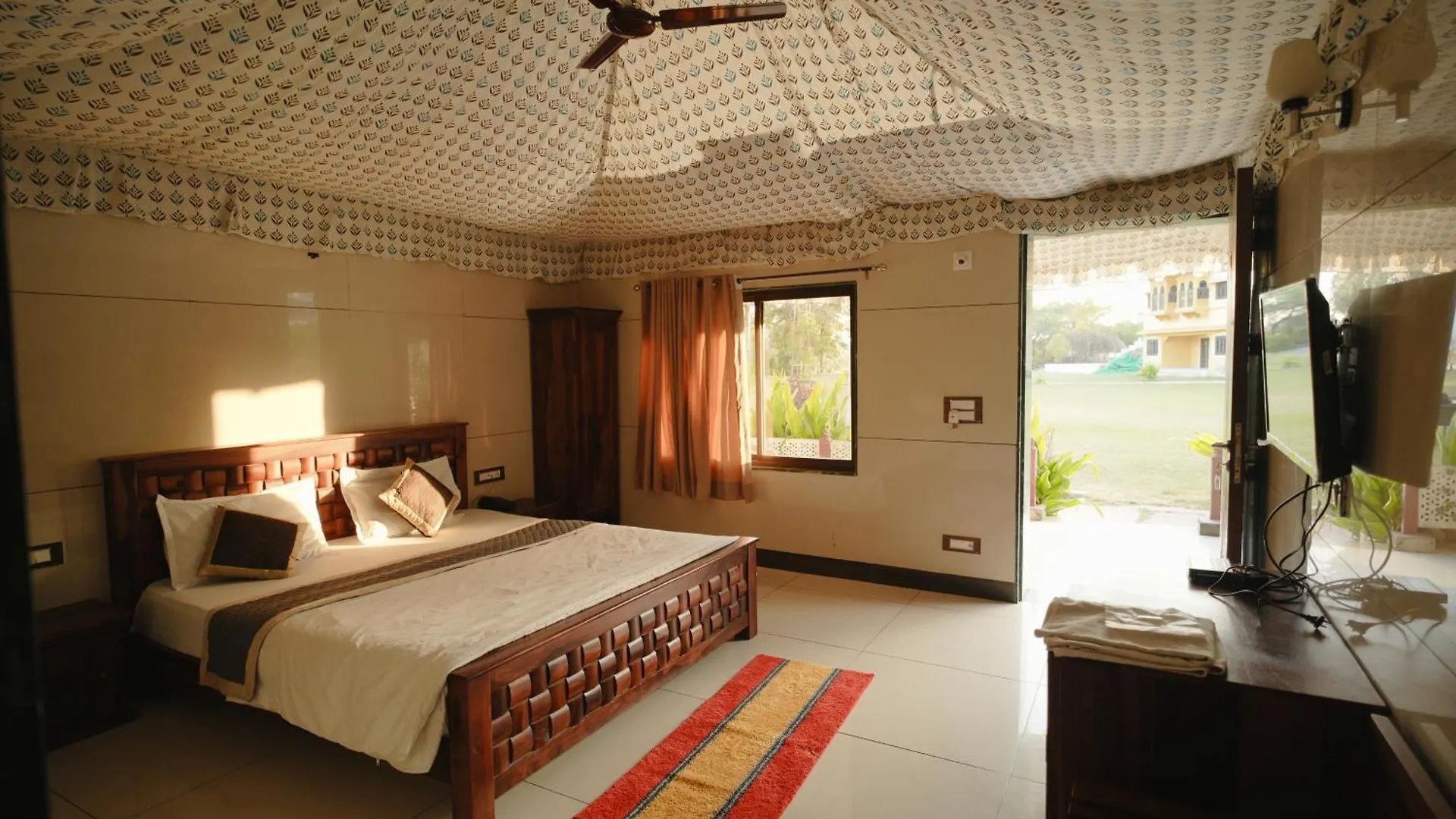 Bharat Lake view Resort Udaipur